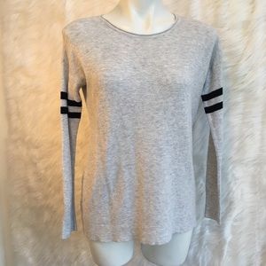 American Eagle light grey sweater size S